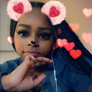 Meet your Posher, Francesca